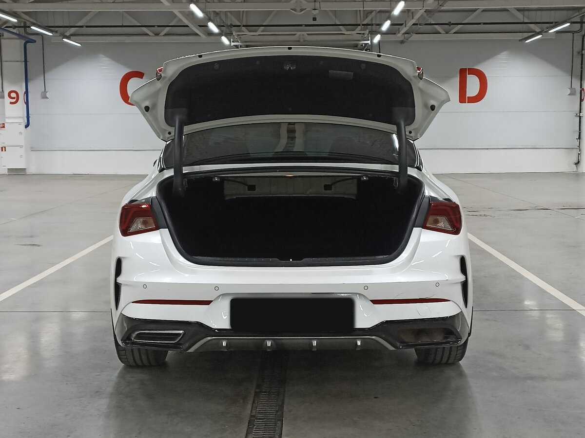 Kia K5 2020 года с пробегом. Фото: #9