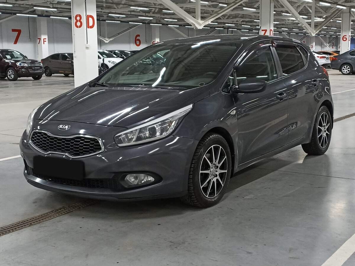 Kia Ceed 2012 года с пробегом. Посмотреть фото