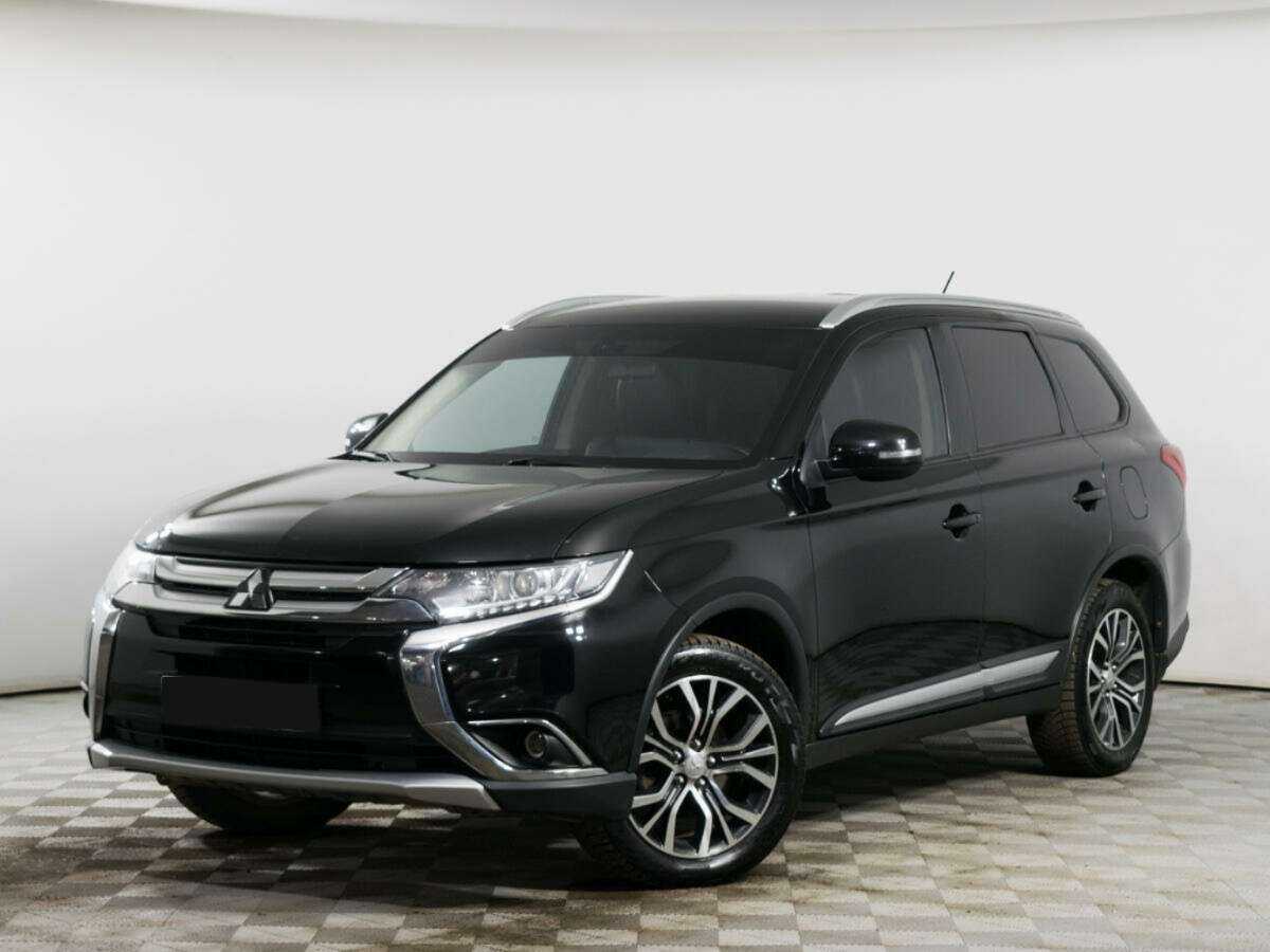 Mitsubishi Outlander 2016 года с пробегом. Фото: #0