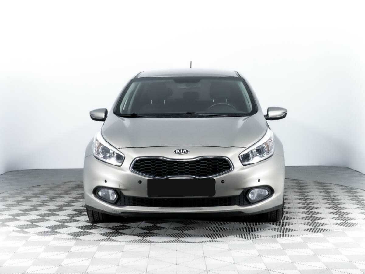Kia Ceed 2014 года с пробегом. Фото: #1