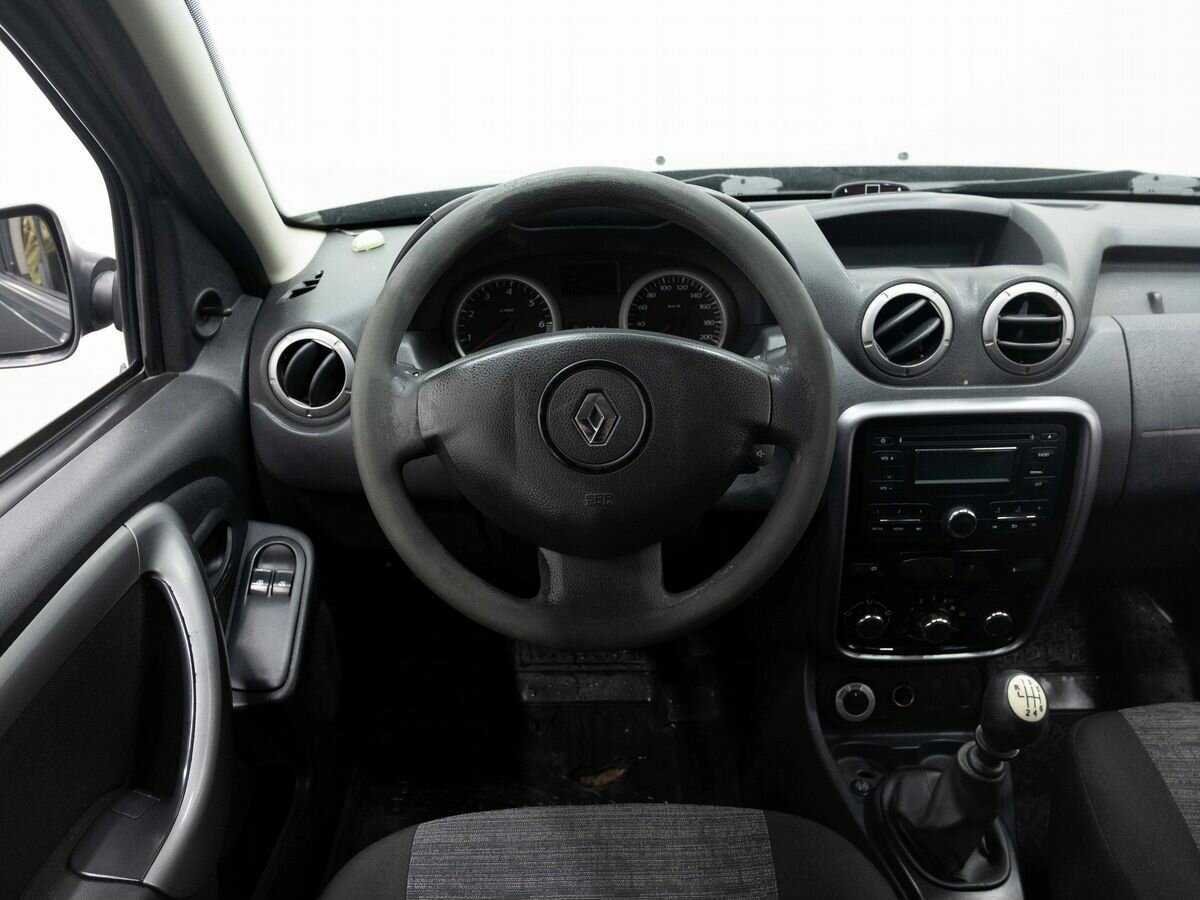 Renault Duster 2013 года с пробегом. Фото: #13
