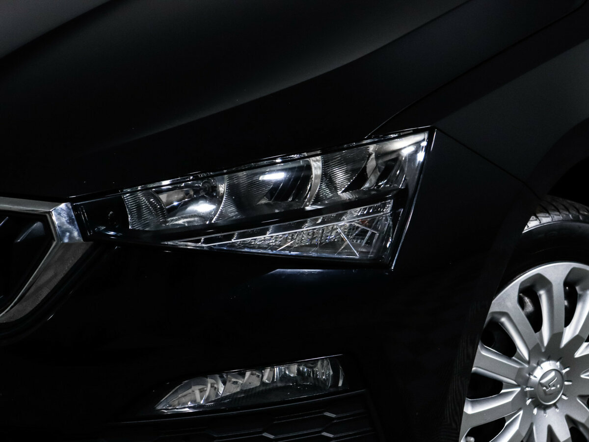 Skoda Rapid 2021 года с пробегом. Фото: #12