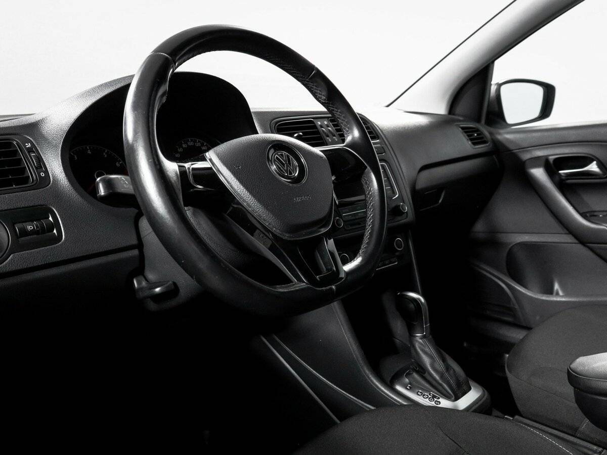 Volkswagen Polo 2016 года с пробегом. Фото: #13