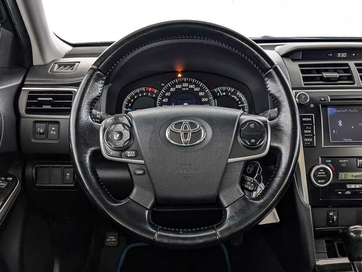 Toyota Camry 2014 года с пробегом. Фото: #17