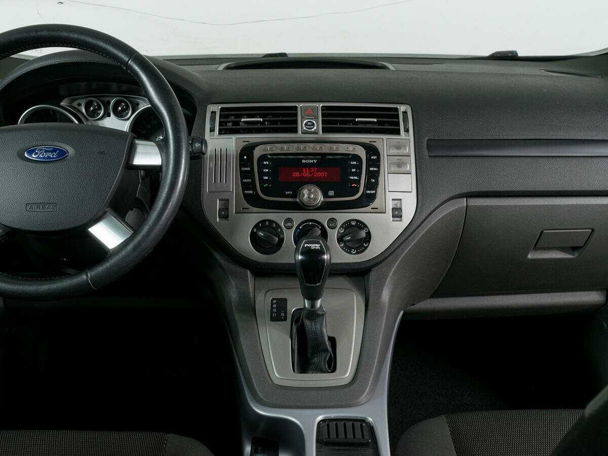 Ford Kuga 2012 года с пробегом. Фото: #5