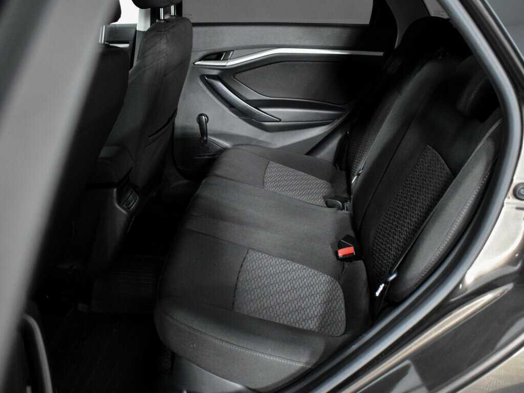 Lada (ВАЗ) Vesta 2019 года с пробегом. Фото: #9