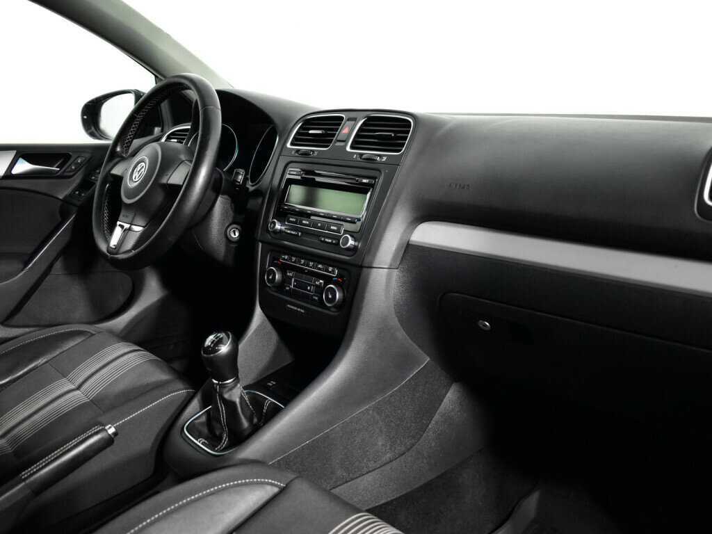 Volkswagen Golf 2012 года с пробегом. Фото: #8