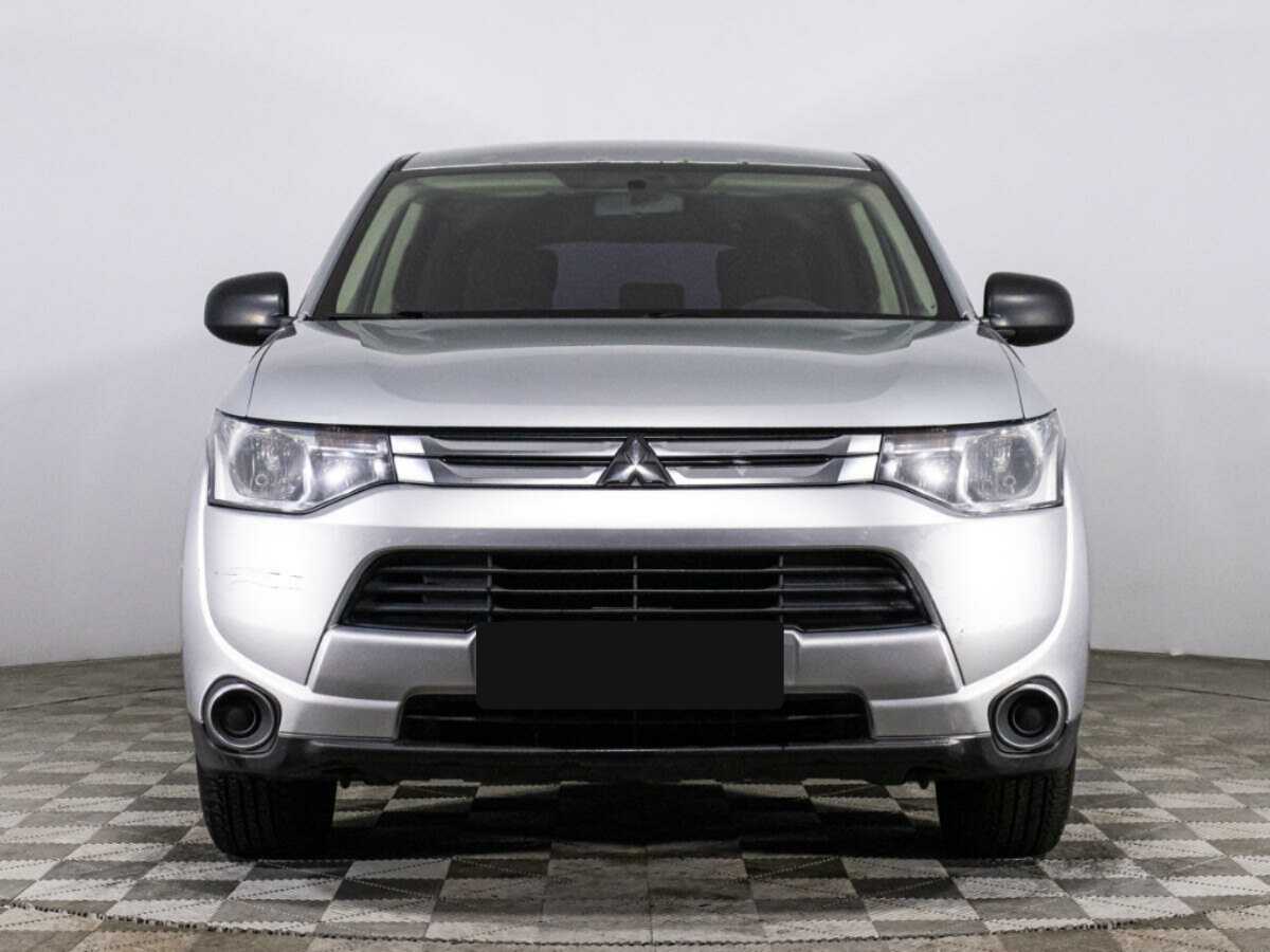 Mitsubishi Outlander 2014 года с пробегом. Фото: #1