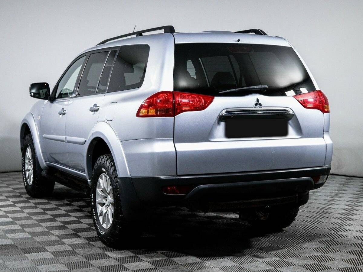 Mitsubishi Pajero Sport 2013 года с пробегом. Фото: #6