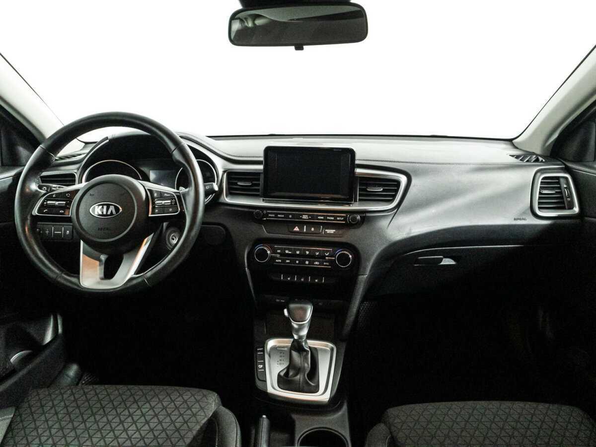 Kia Ceed 2020 года с пробегом. Фото: #12