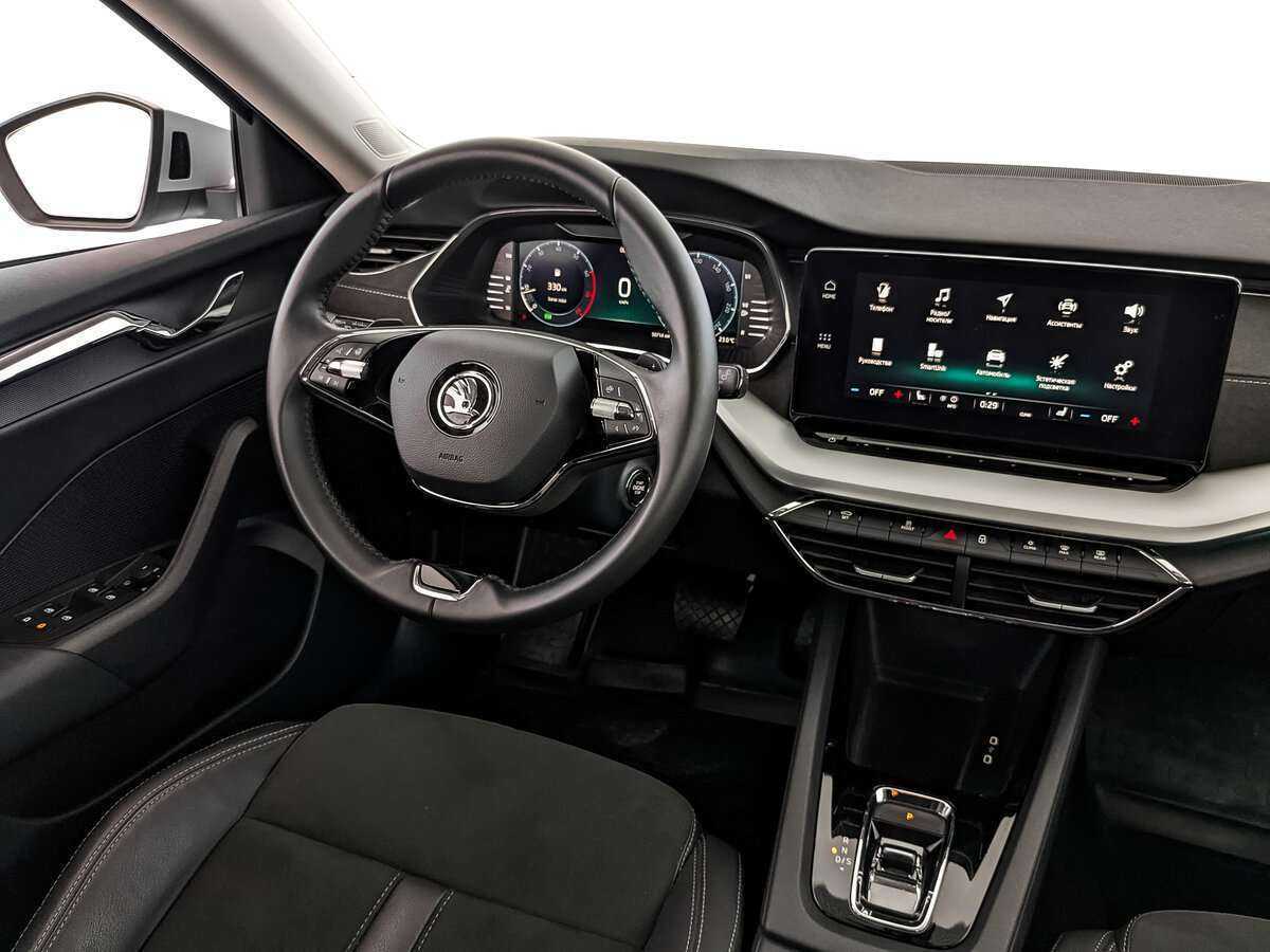 Skoda Octavia 2021 года с пробегом. Фото: #15