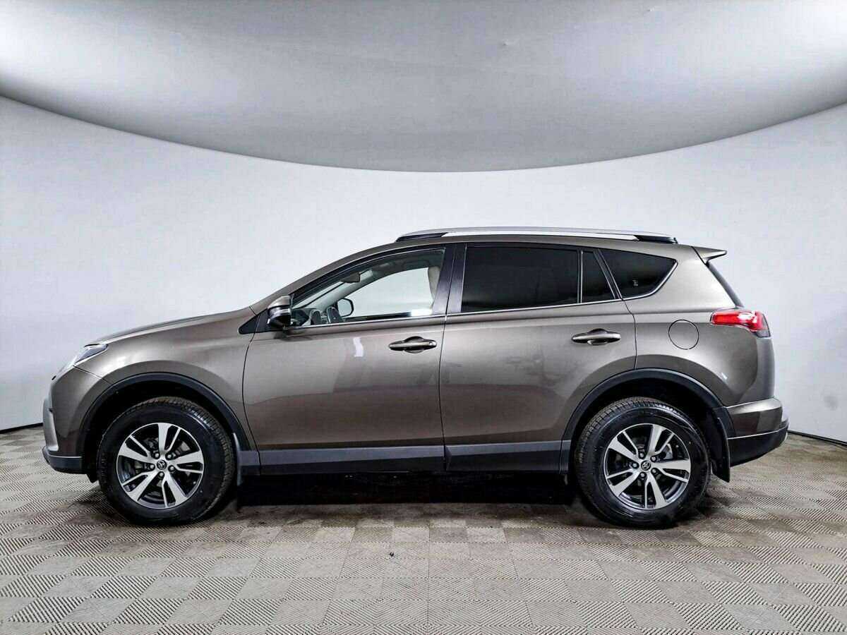 Toyota RAV4 2019 года с пробегом. Фото: #7