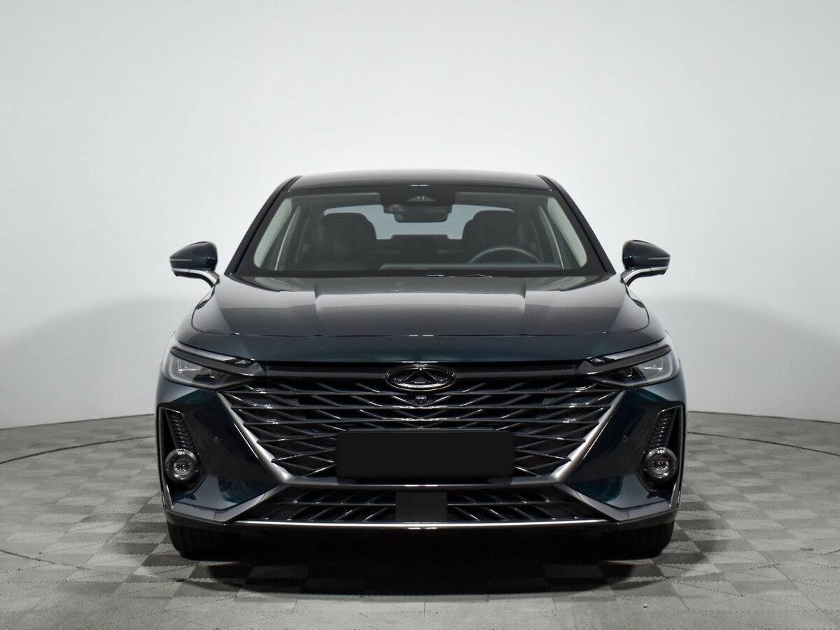 Chery Arrizo 8 2023 года с пробегом. Фото: #1