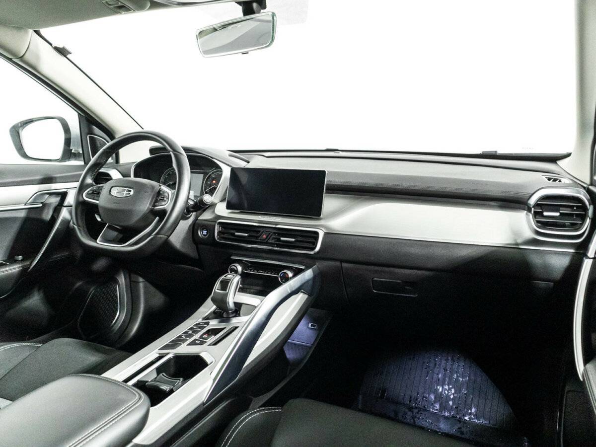 Geely Coolray 2021 года с пробегом. Фото: #9