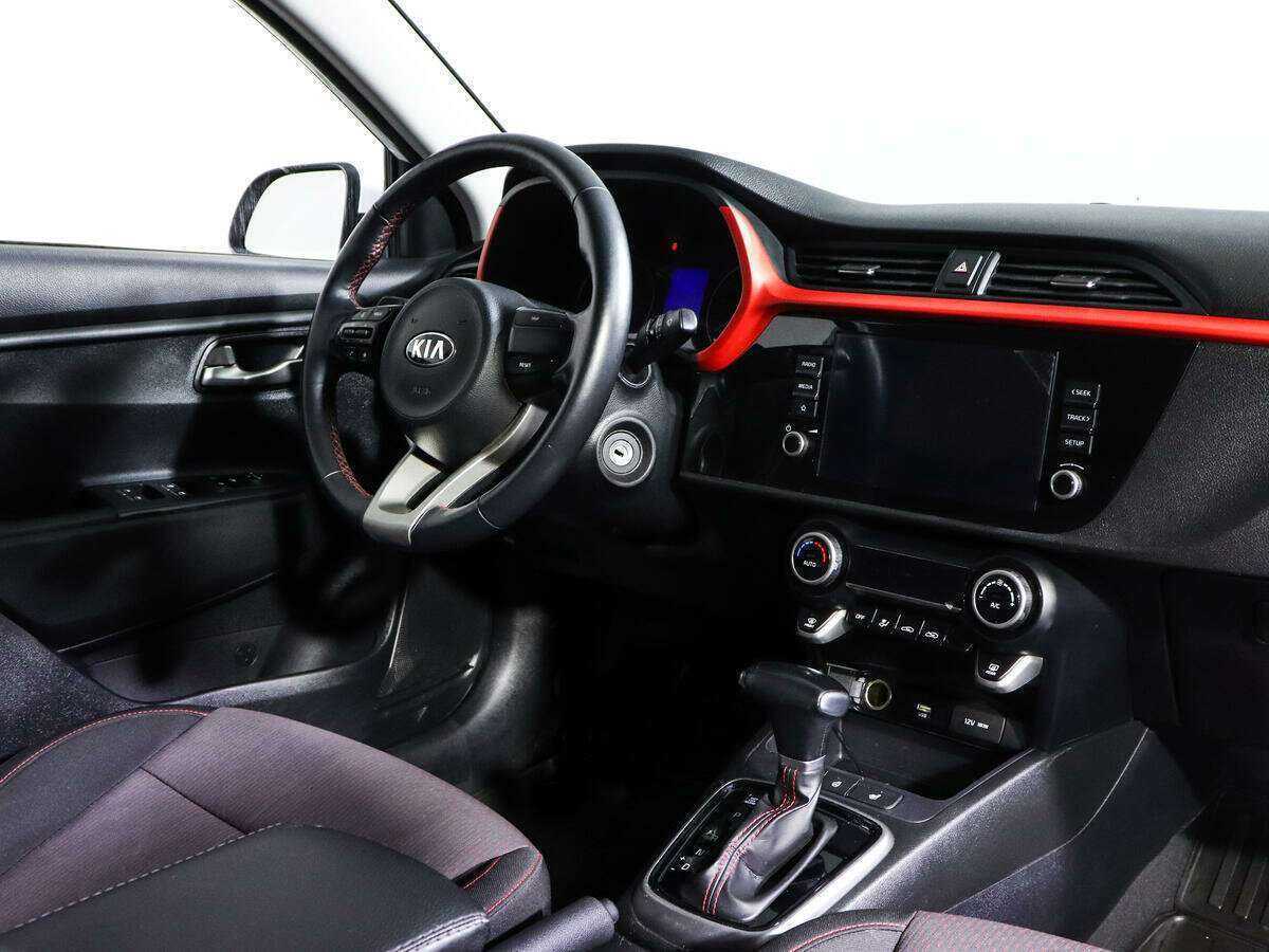 Kia Rio 2021 года с пробегом. Фото: #6