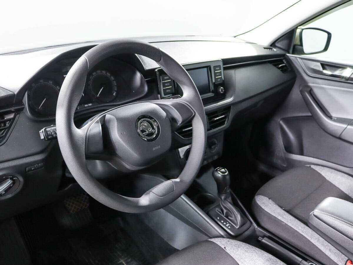 Skoda Rapid 2021 года с пробегом. Фото: #13