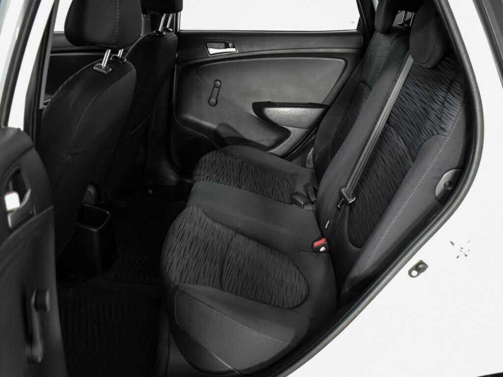 Hyundai Solaris 2014 года с пробегом. Фото: #9