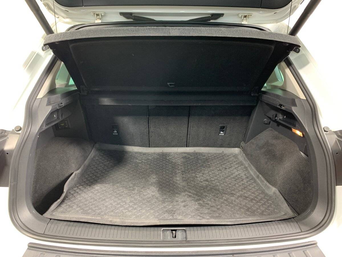 Volkswagen Tiguan 2019 года с пробегом. Фото: #19