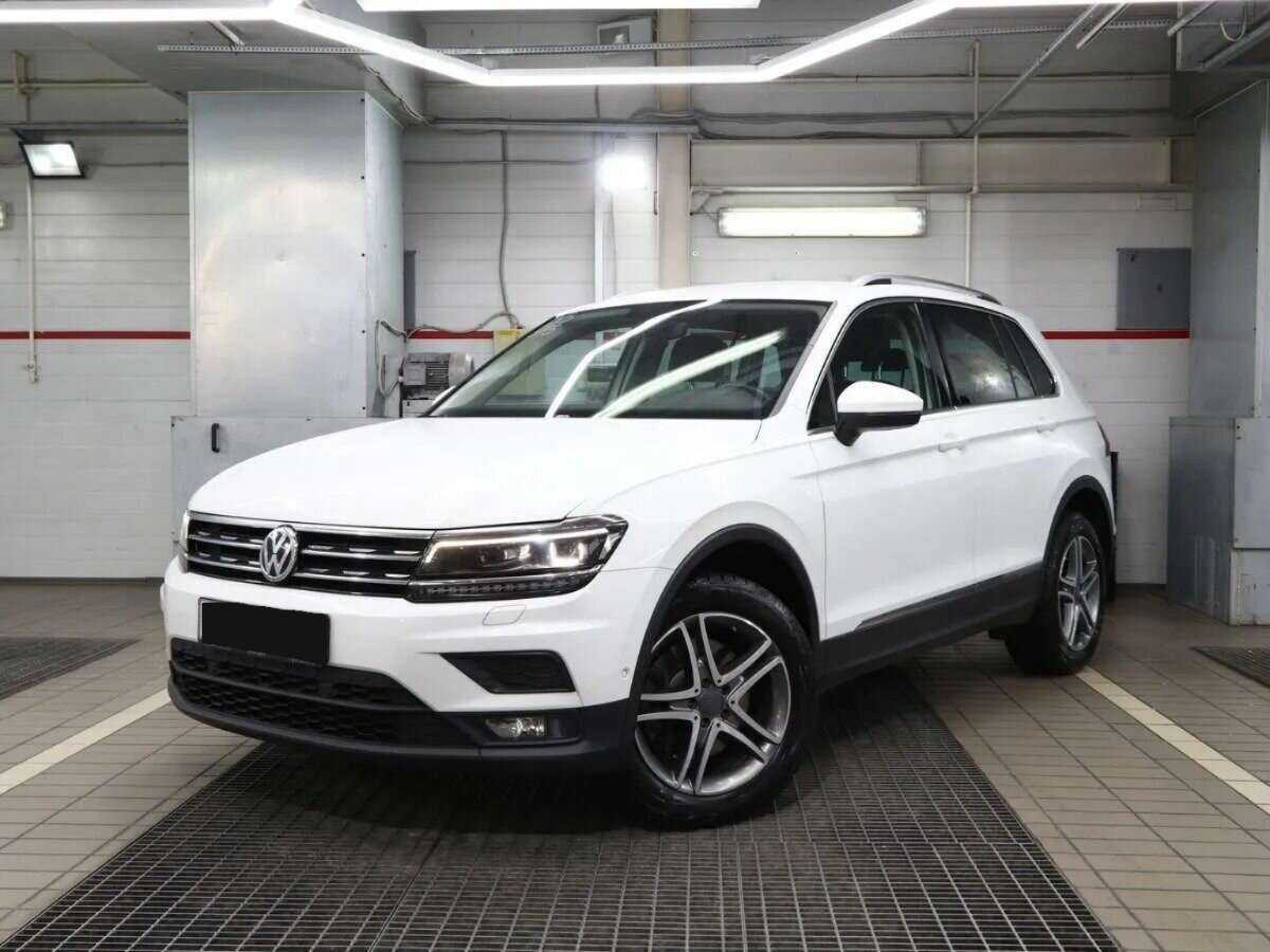 Volkswagen Tiguan 2018 года с пробегом. Фото: #0