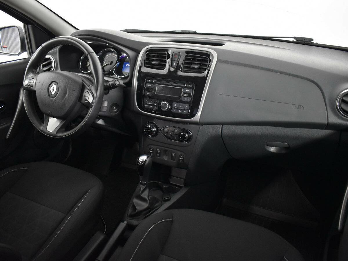 Renault Sandero 2017 года с пробегом. Фото: #6