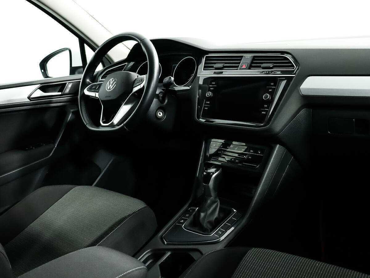 Volkswagen Tiguan 2021 года с пробегом. Фото: #10