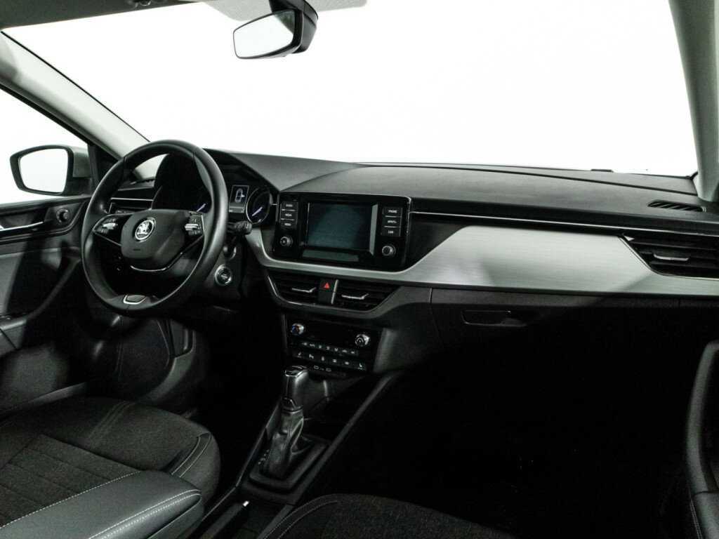 Skoda Rapid 2021 года с пробегом. Фото: #8