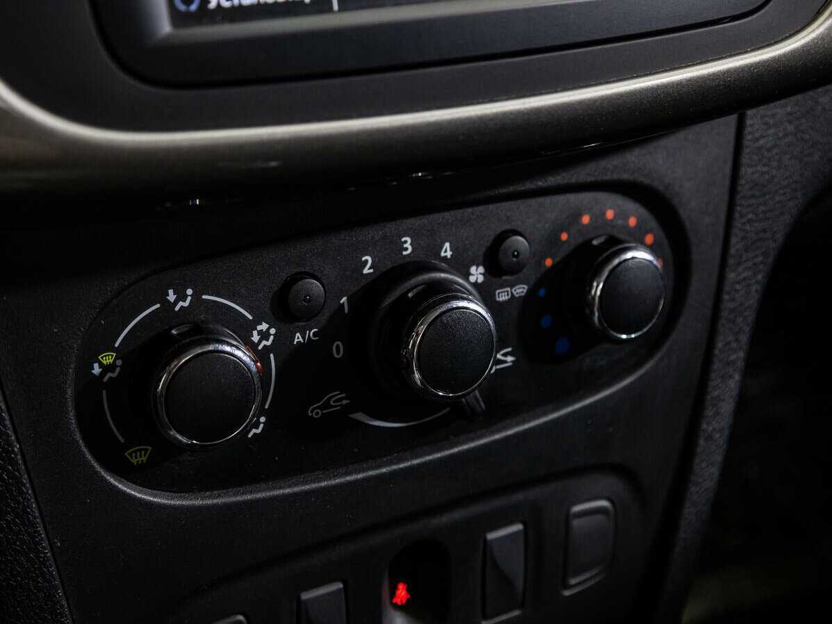 Renault Logan 2019 года с пробегом. Фото: #15