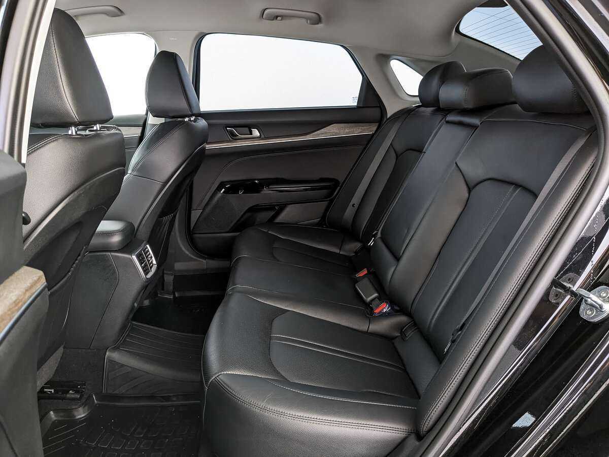 Kia K5 2021 года с пробегом. Фото: #13