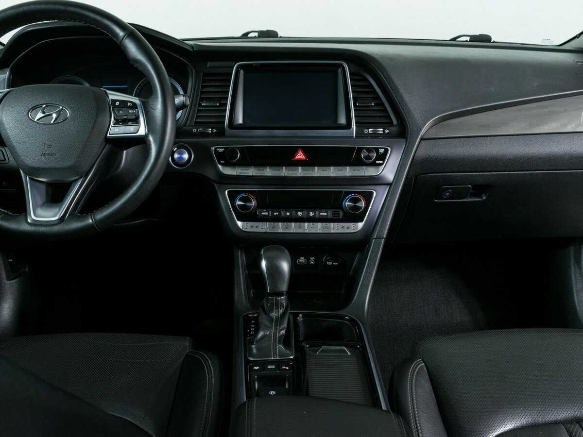Hyundai Sonata 2018 года с пробегом. Фото: #6