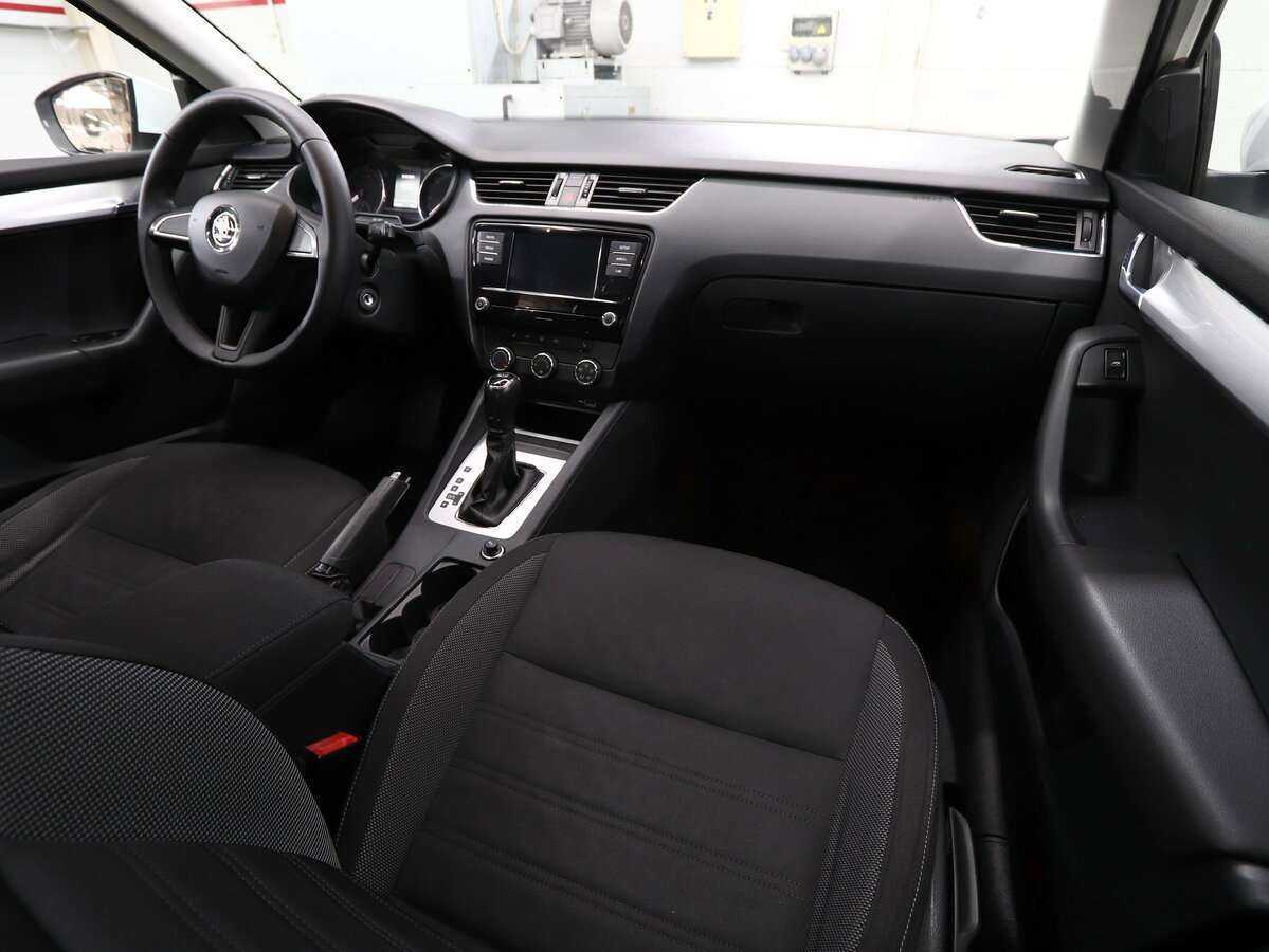 Skoda Octavia 2018 года с пробегом. Фото: #13