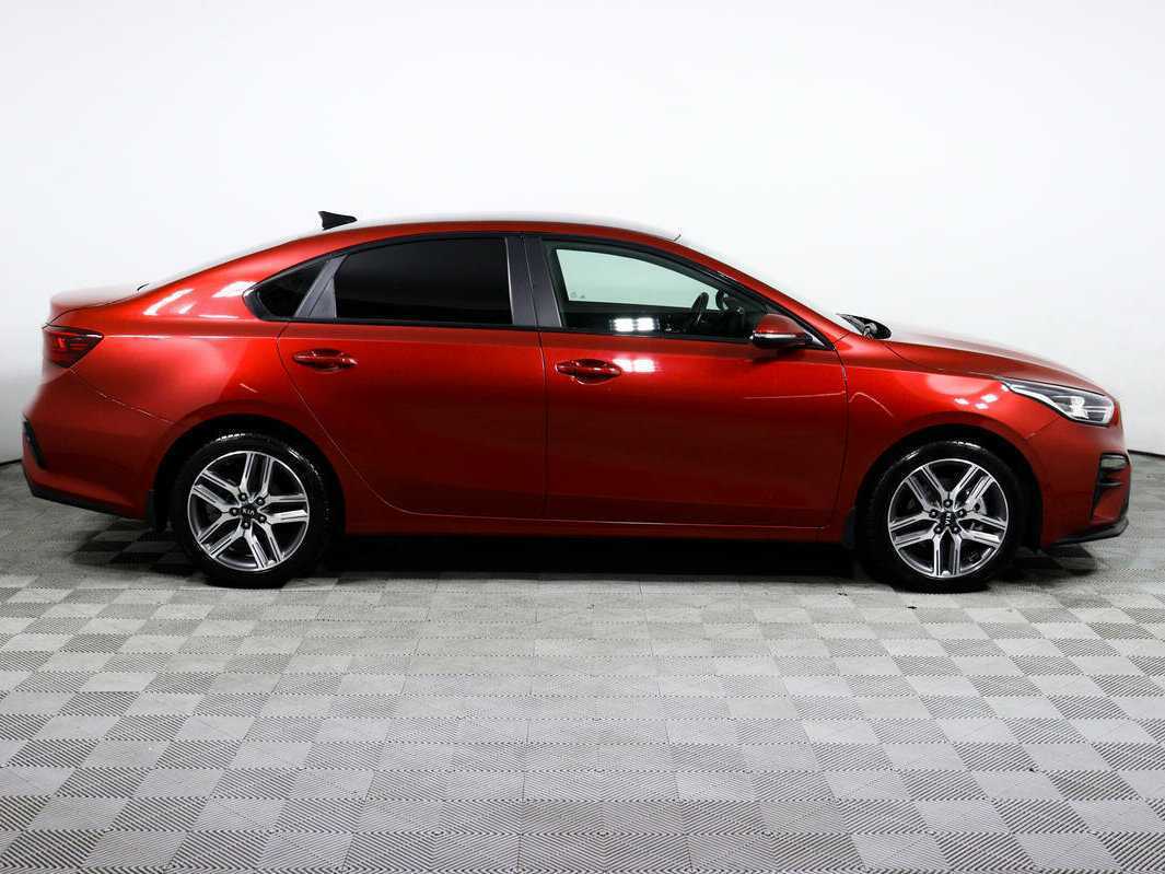 Kia Cerato 2019 года с пробегом. Фото: #3