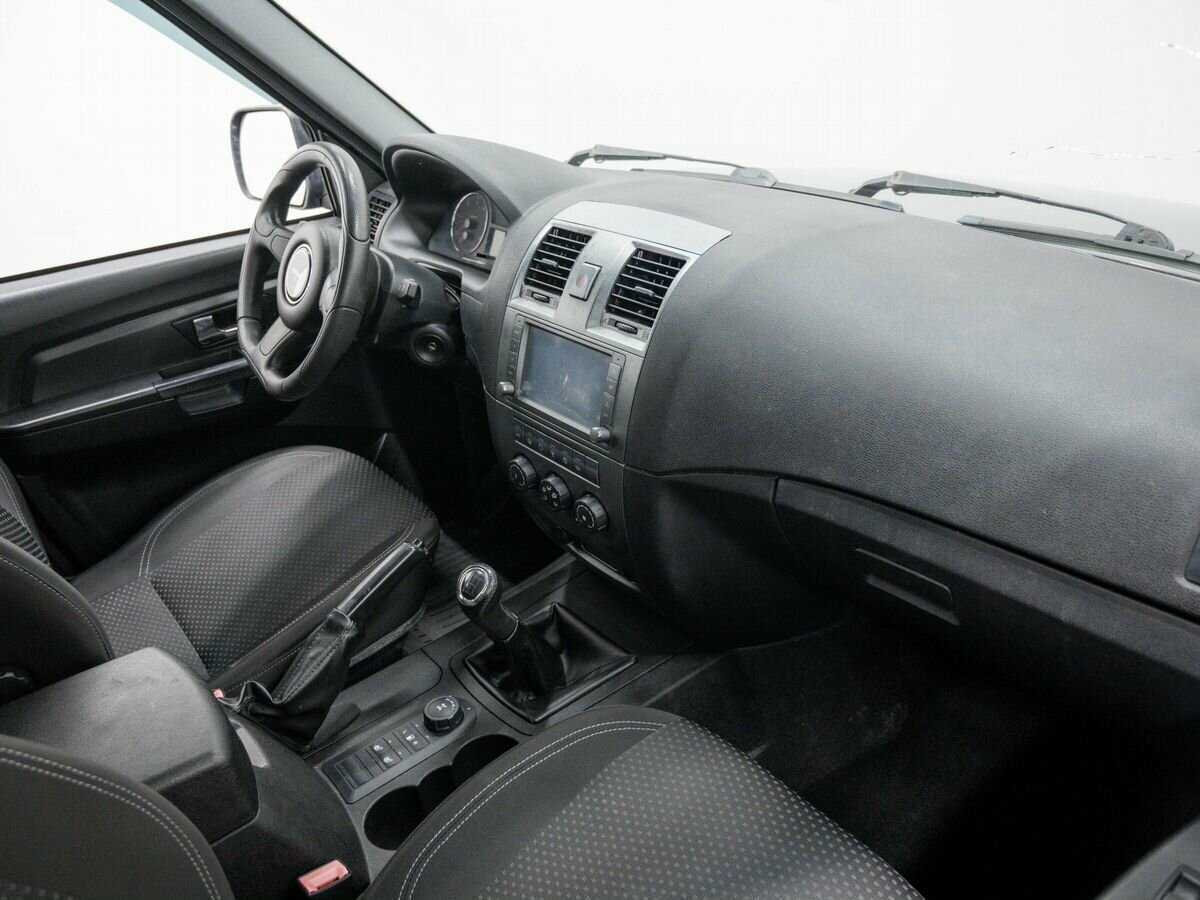 УАЗ Patriot 2015 года с пробегом. Фото: #6