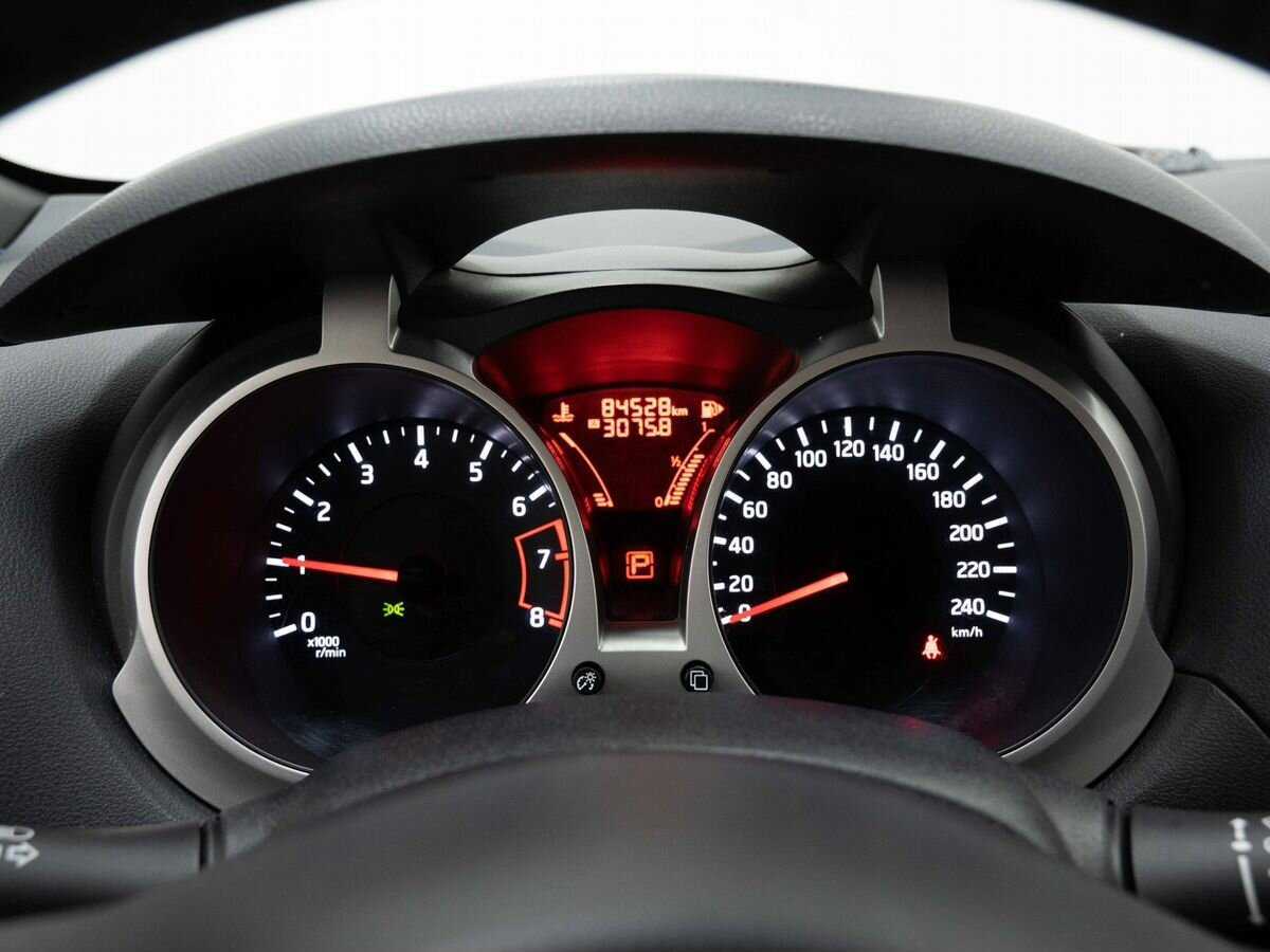 Nissan Juke 2014 года с пробегом. Фото: #14