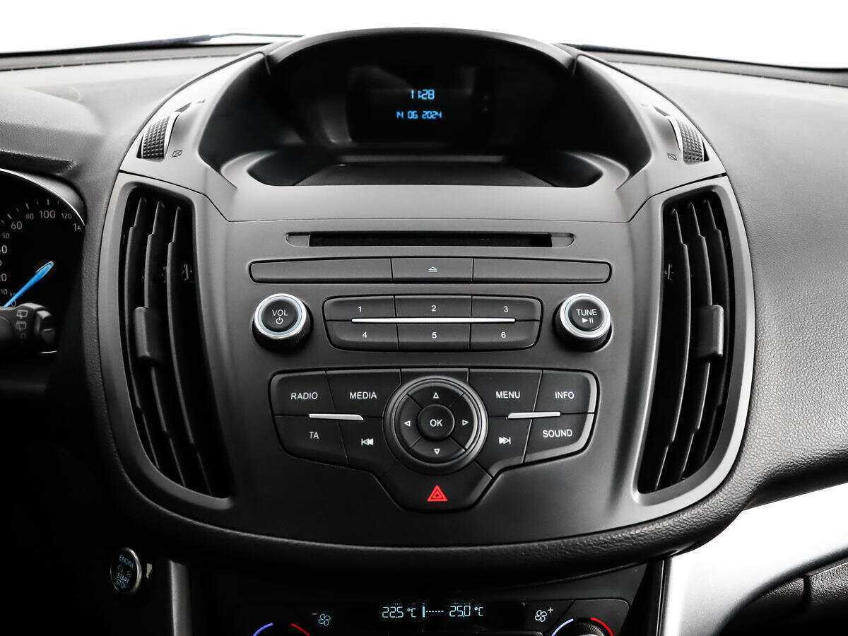 Ford Kuga 2018 года с пробегом. Фото: #13