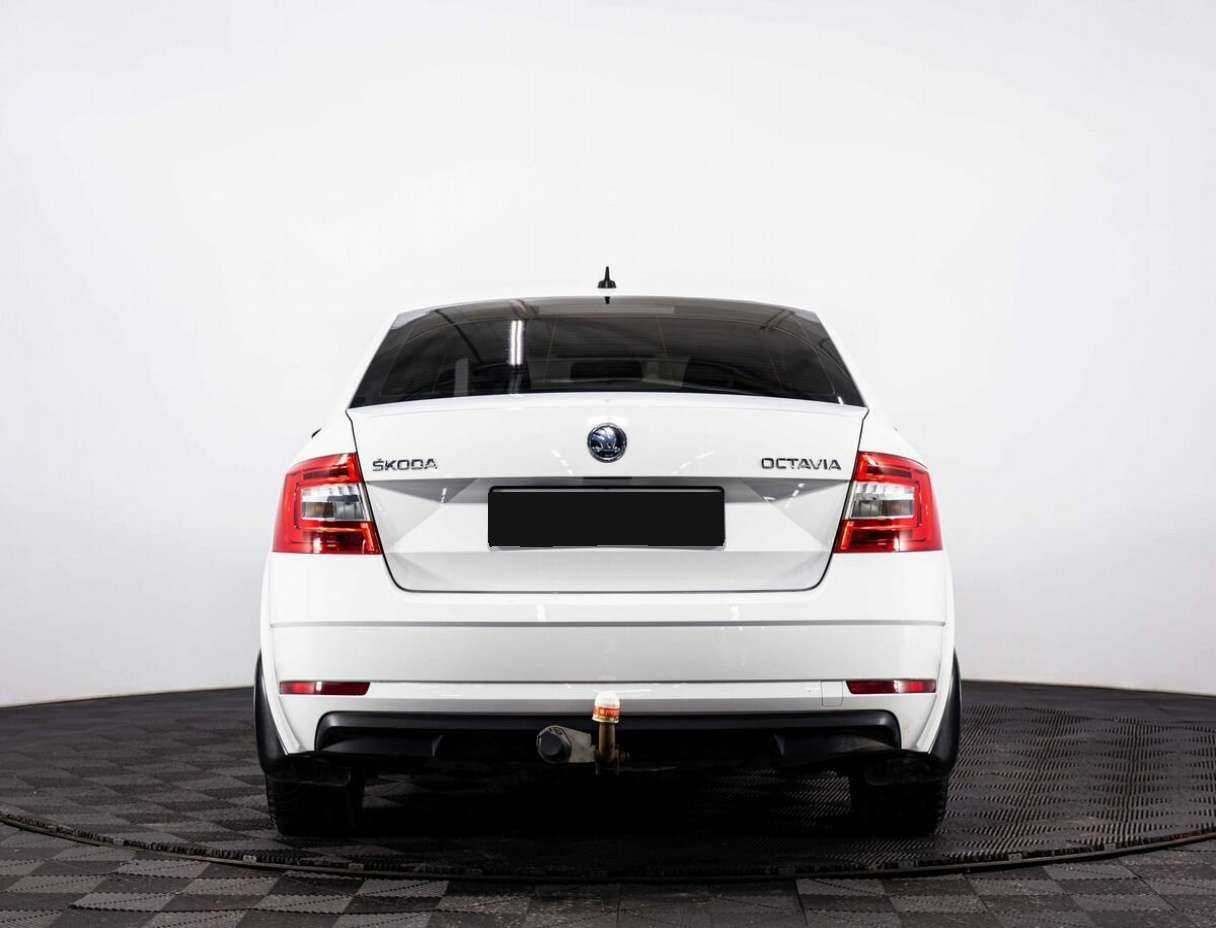 Skoda Octavia 2019 года с пробегом. Фото: #4