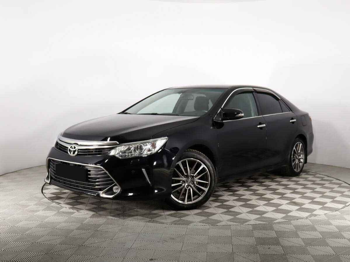 Toyota Camry 2016 года с пробегом. Посмотреть фото
