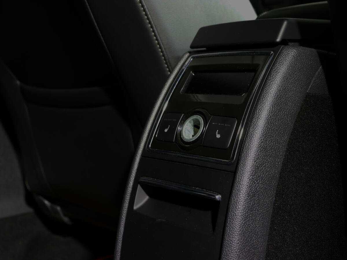 Skoda Superb 2014 года с пробегом. Фото: #15