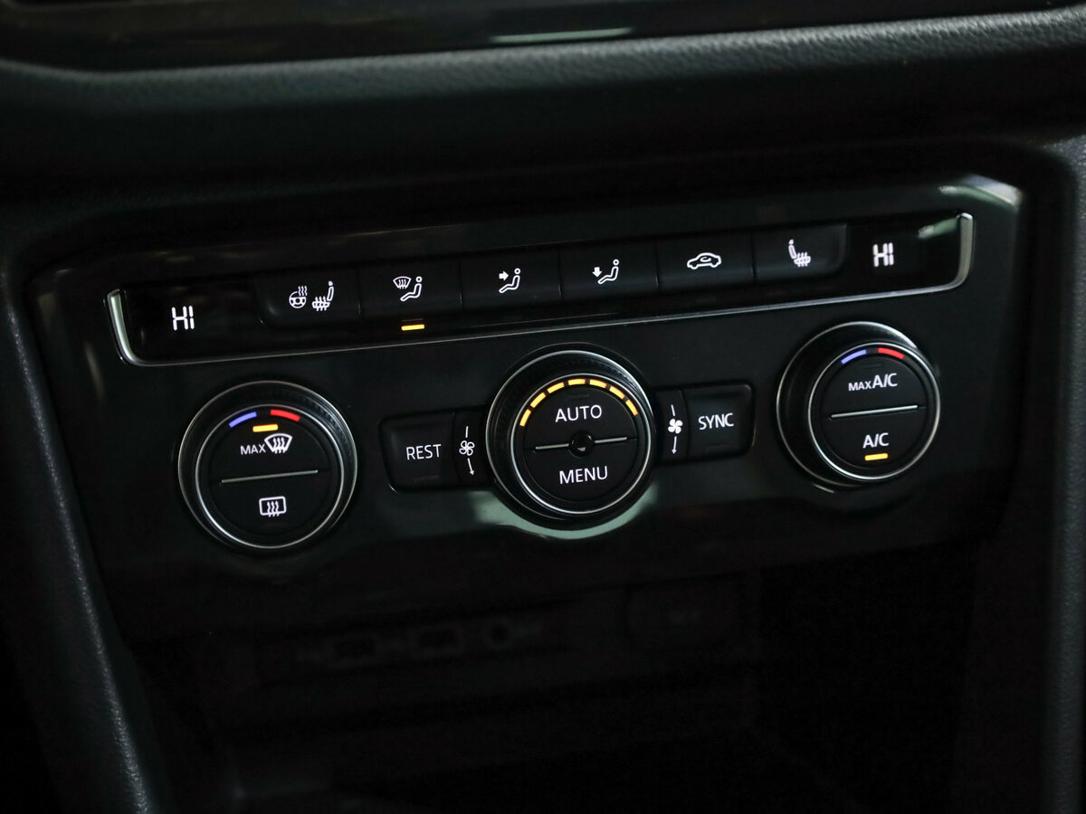 Volkswagen Tiguan 2019 года с пробегом. Фото: #17