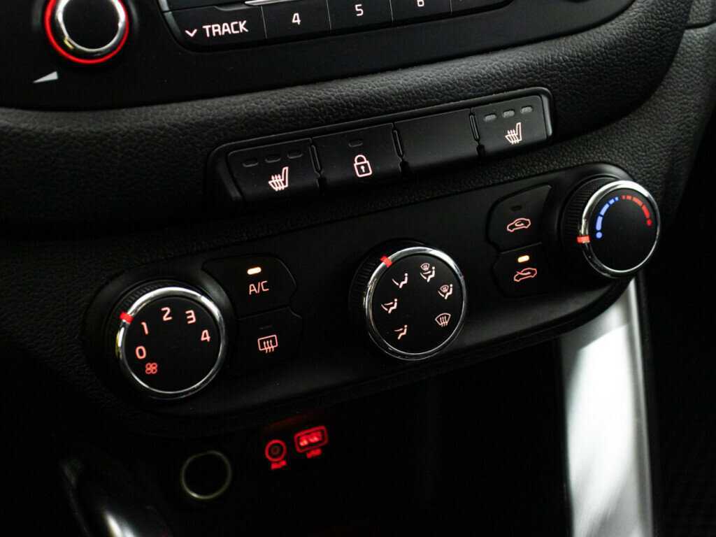 Kia Ceed 2016 года с пробегом. Фото: #14