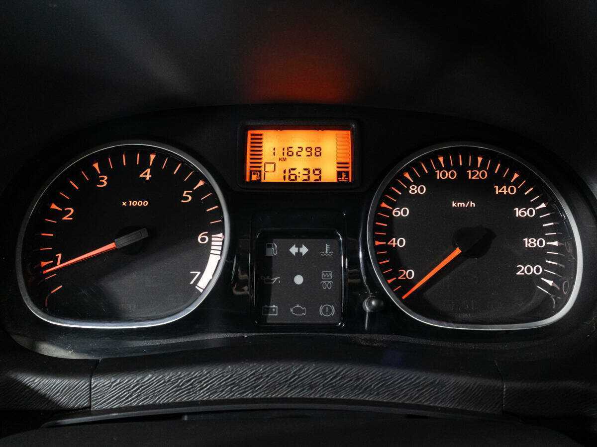 Renault Duster 2013 года с пробегом. Фото: #11