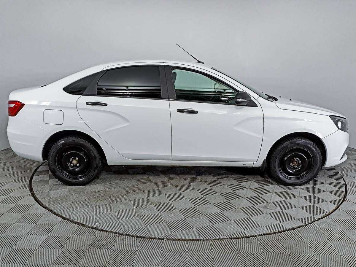 Lada (ВАЗ) Vesta 2021 года с пробегом. Фото: #3