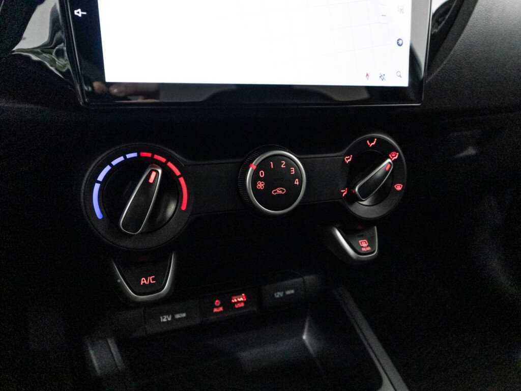 Kia Rio 2019 года с пробегом. Фото: #15