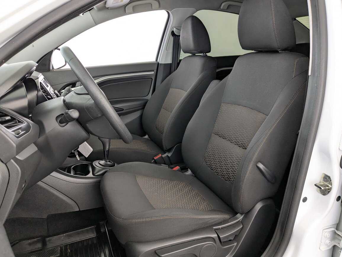 Lada (ВАЗ) Vesta 2016 года с пробегом. Фото: #16