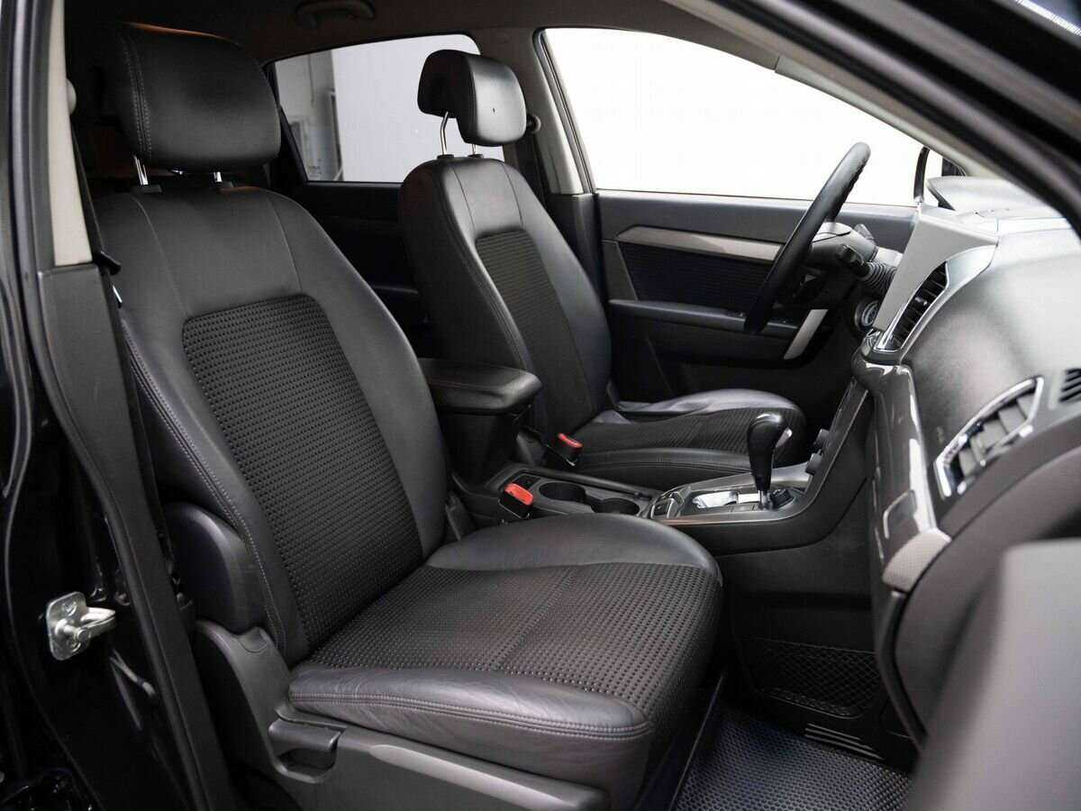 Chevrolet Captiva 2012 года с пробегом. Фото: #11