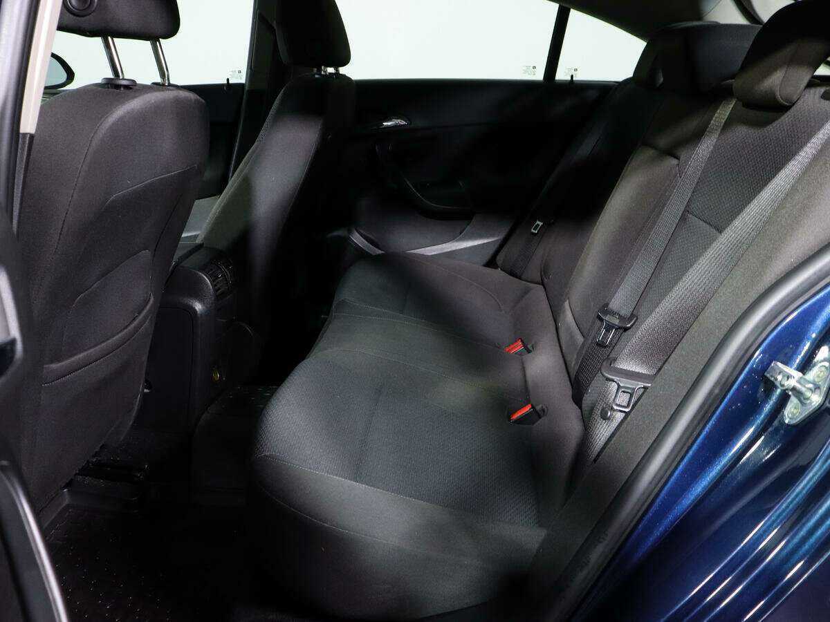 Opel Insignia 2014 года с пробегом. Фото: #7