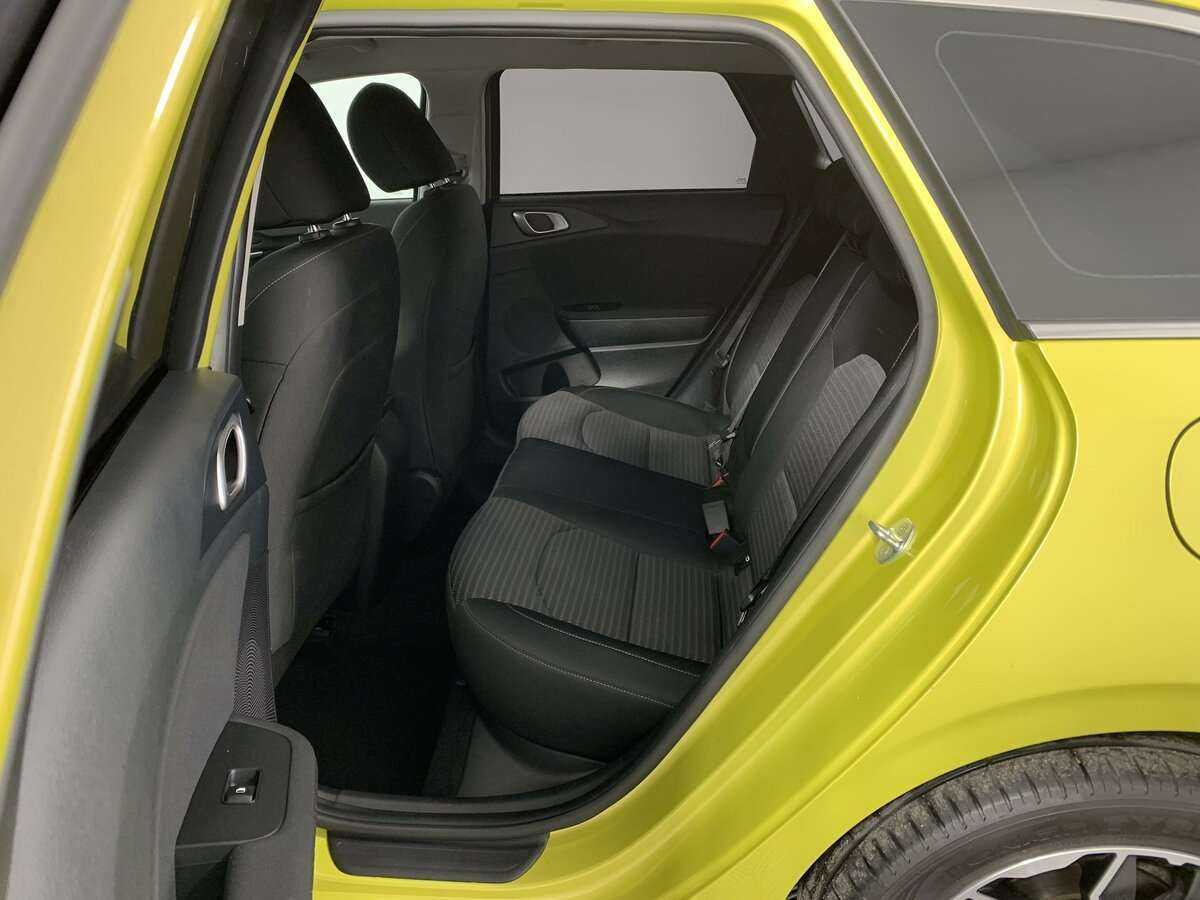 Kia Ceed 2021 года с пробегом. Фото: #8