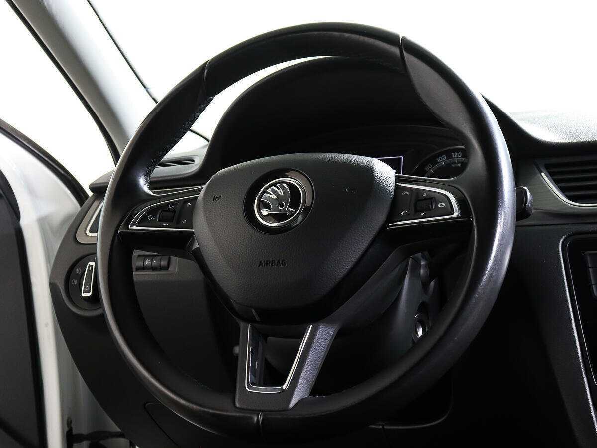 Skoda Rapid 2018 года с пробегом. Фото: #13