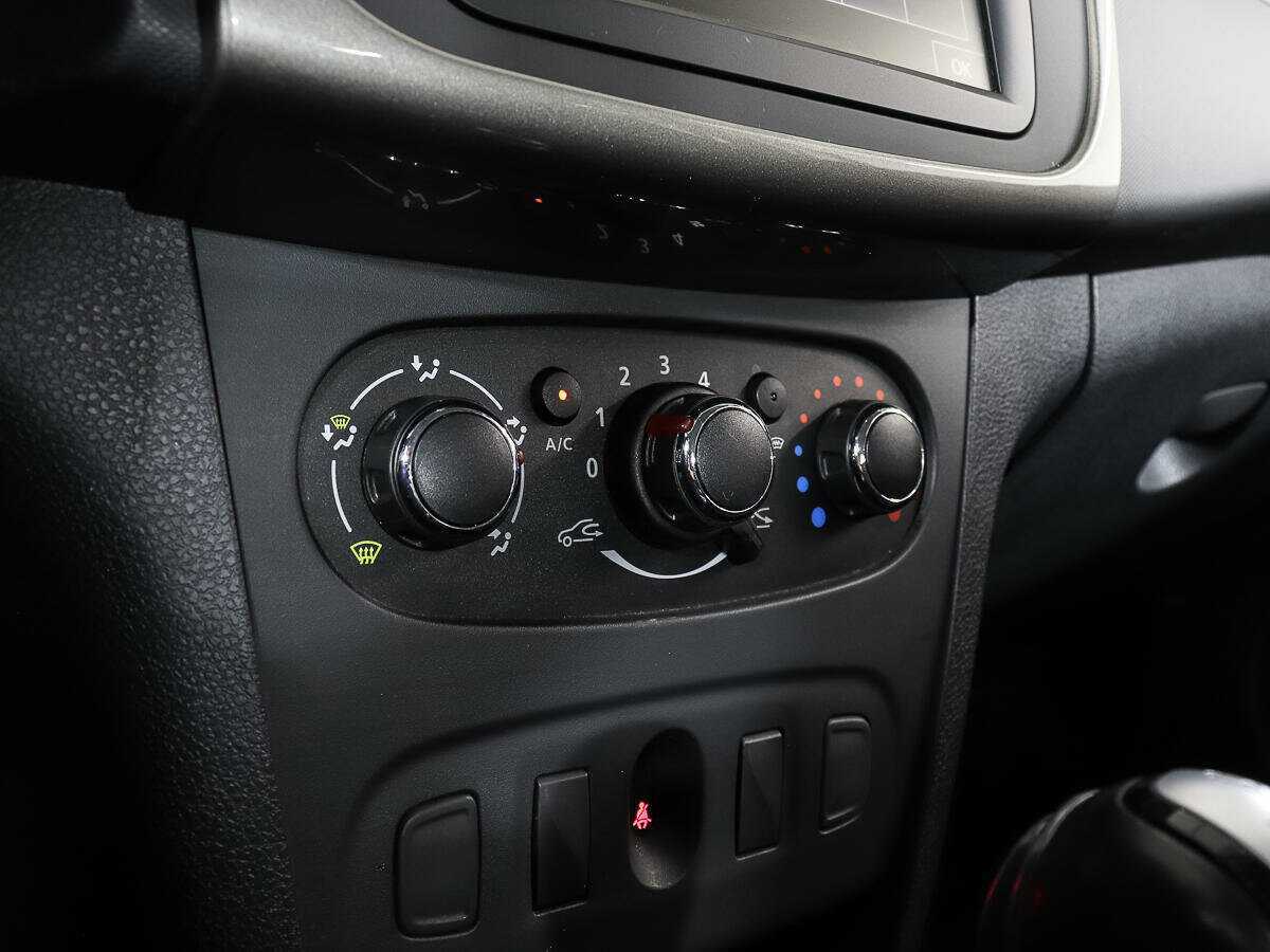 Renault Logan 2020 года с пробегом. Фото: #14