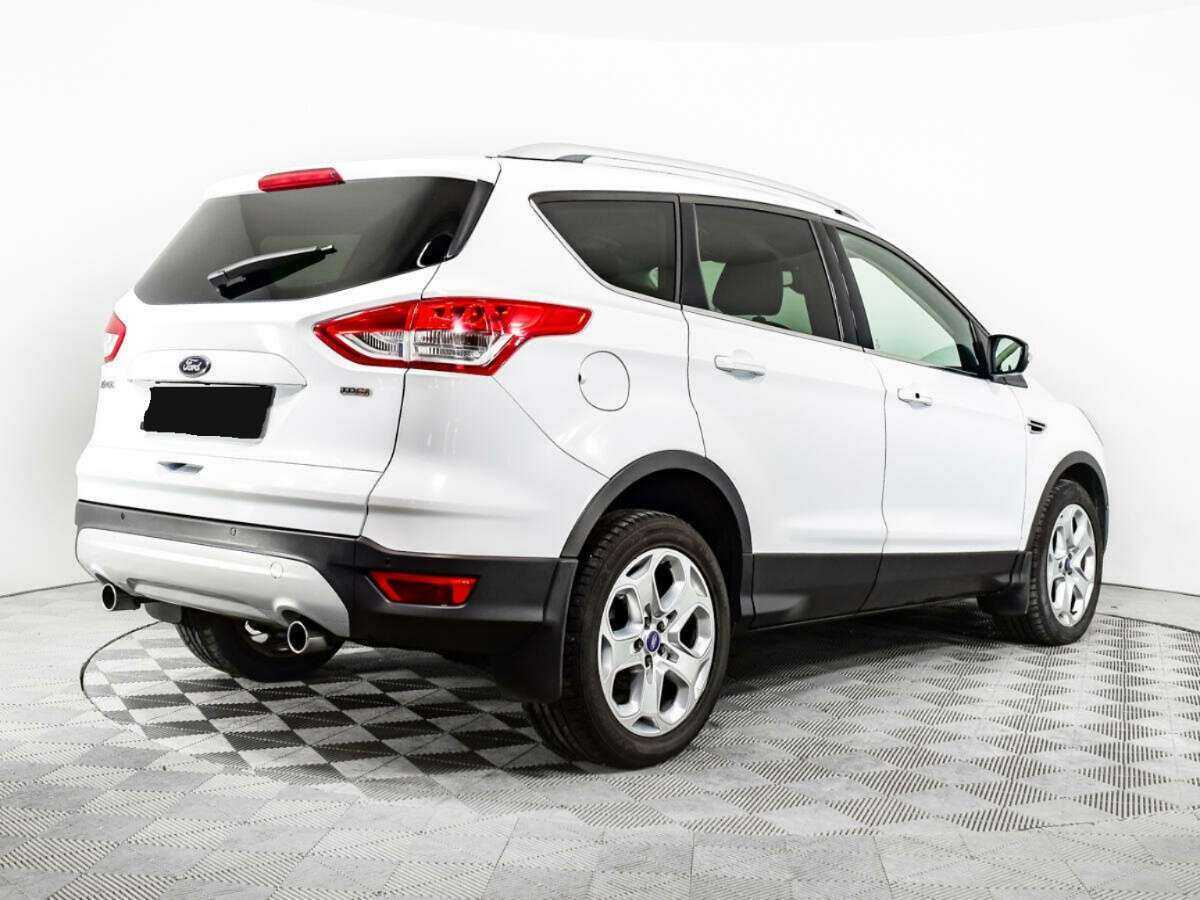 Ford Kuga 2013 года с пробегом. Фото: #4