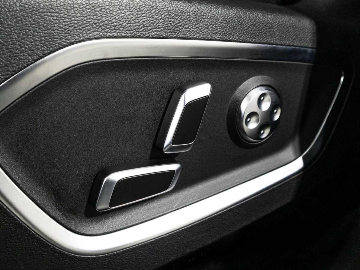 Geely Tugella 2023 года с пробегом. Фото: #20